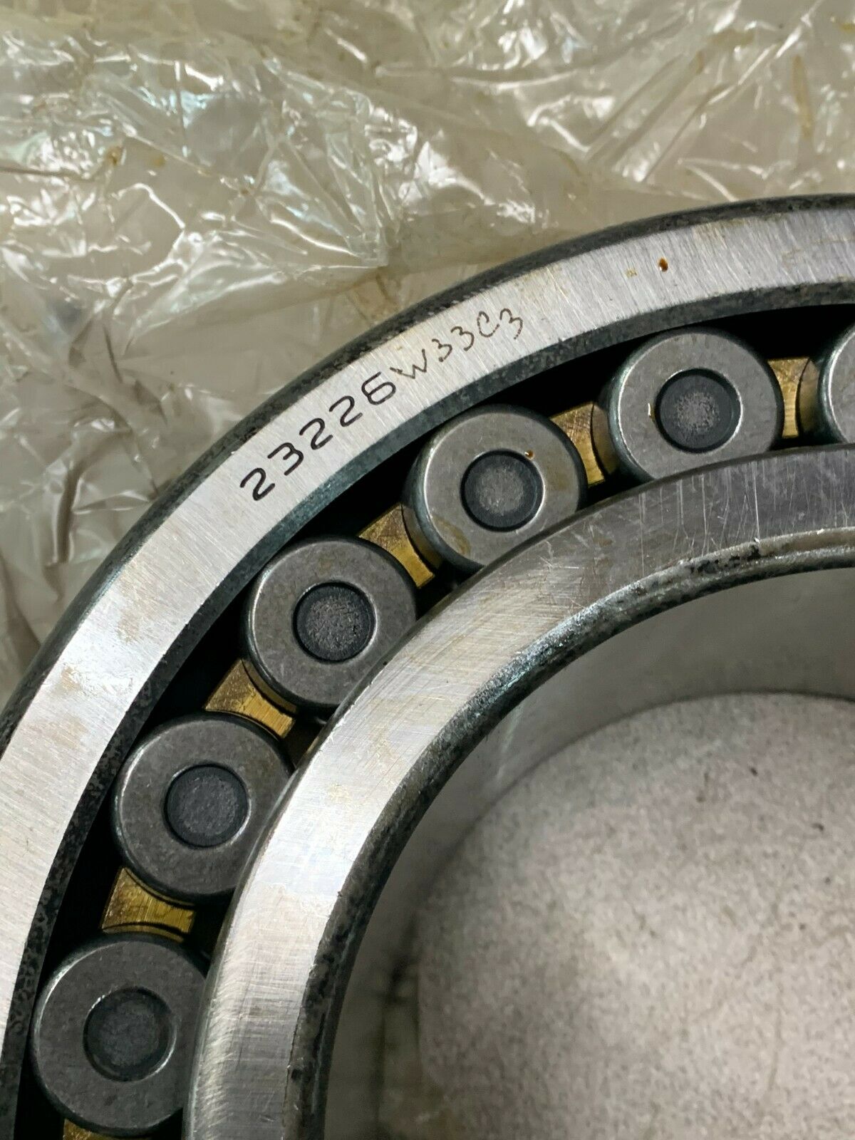 NEW NO BOX ROLLWAY SPHERICAL ROLLER BEARING 23226W33C3