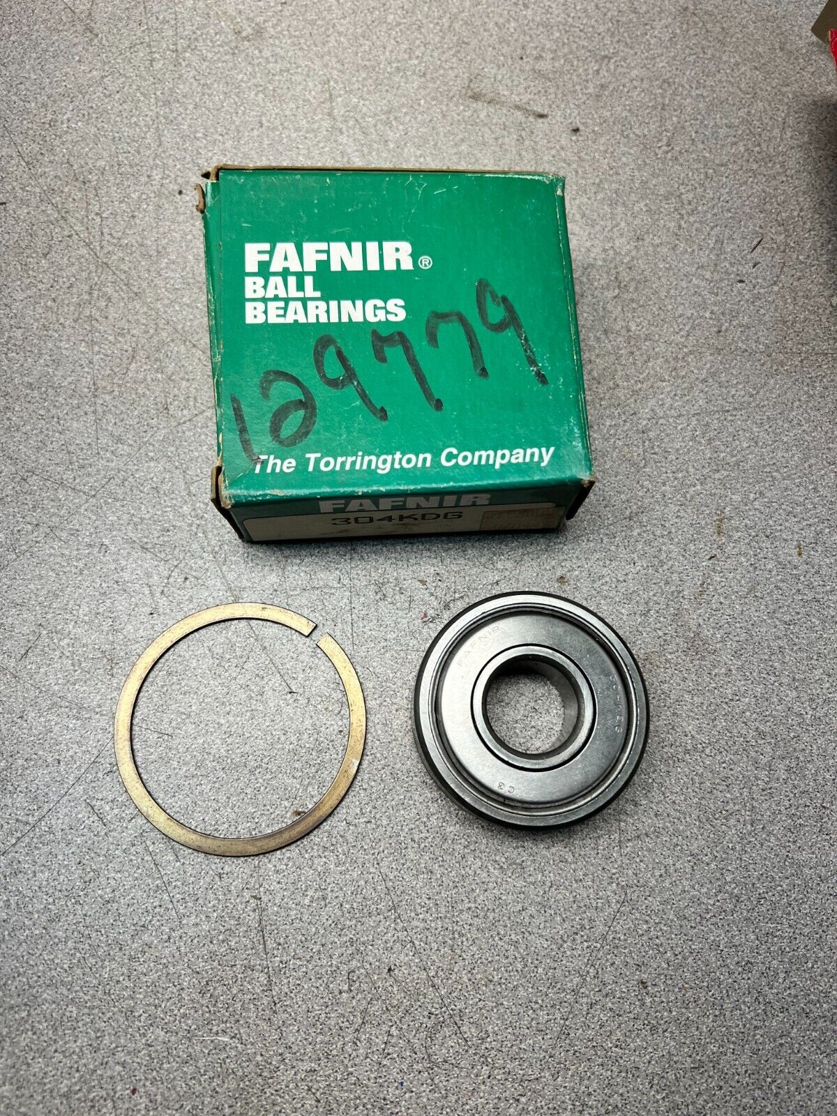 NEW IN BOX FAFNIR BEARING 304KDG