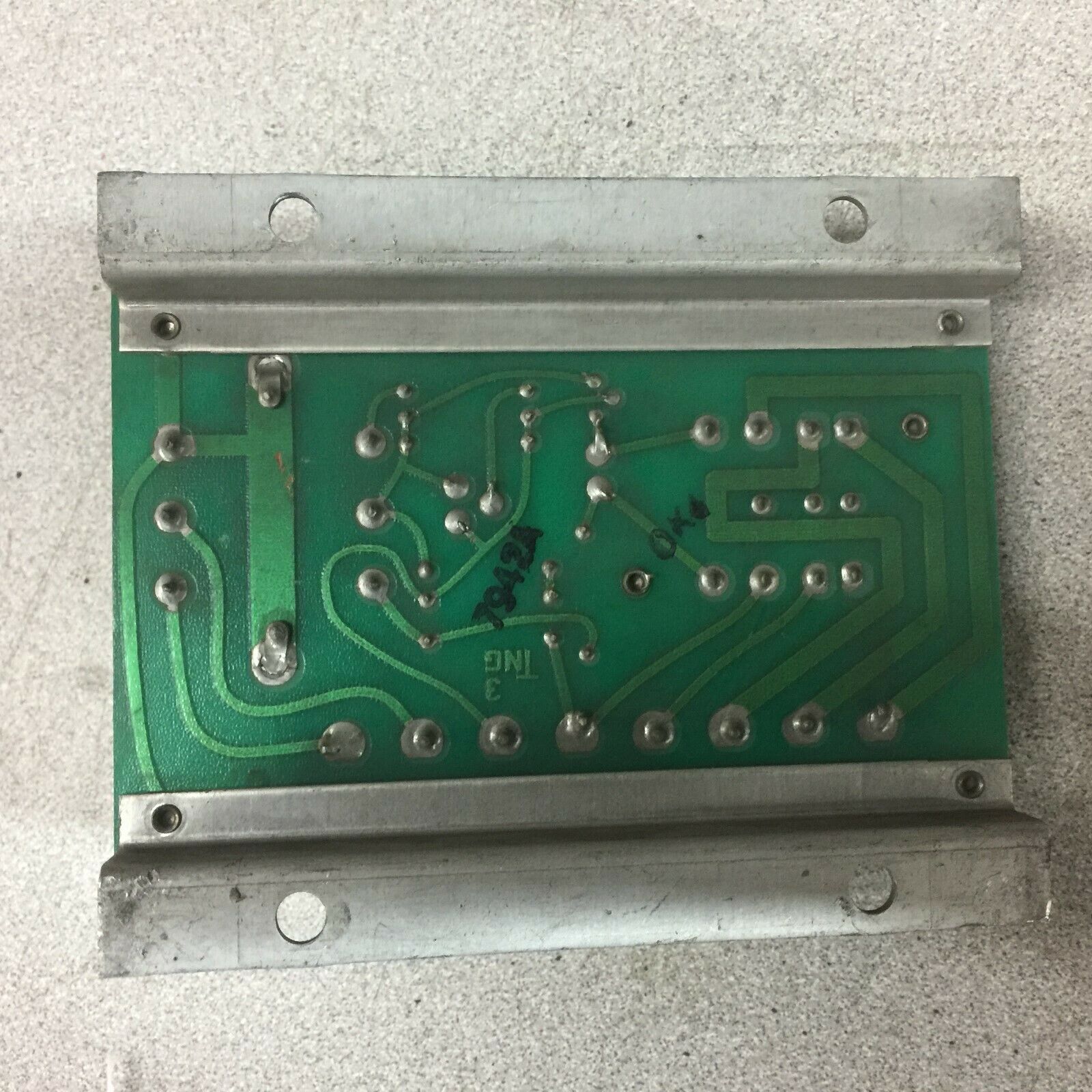 USED CI LEVEL CONTROL CIRCUIT BOARD (MISSING RELAY) LCS-10