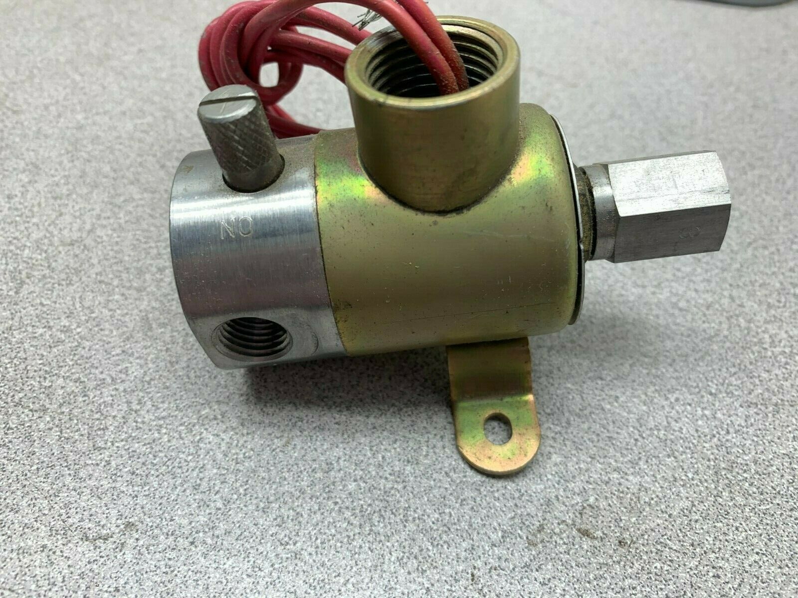 NEW NO BOX SKINNER 1/16" SOLENOID VALVE V5L35350