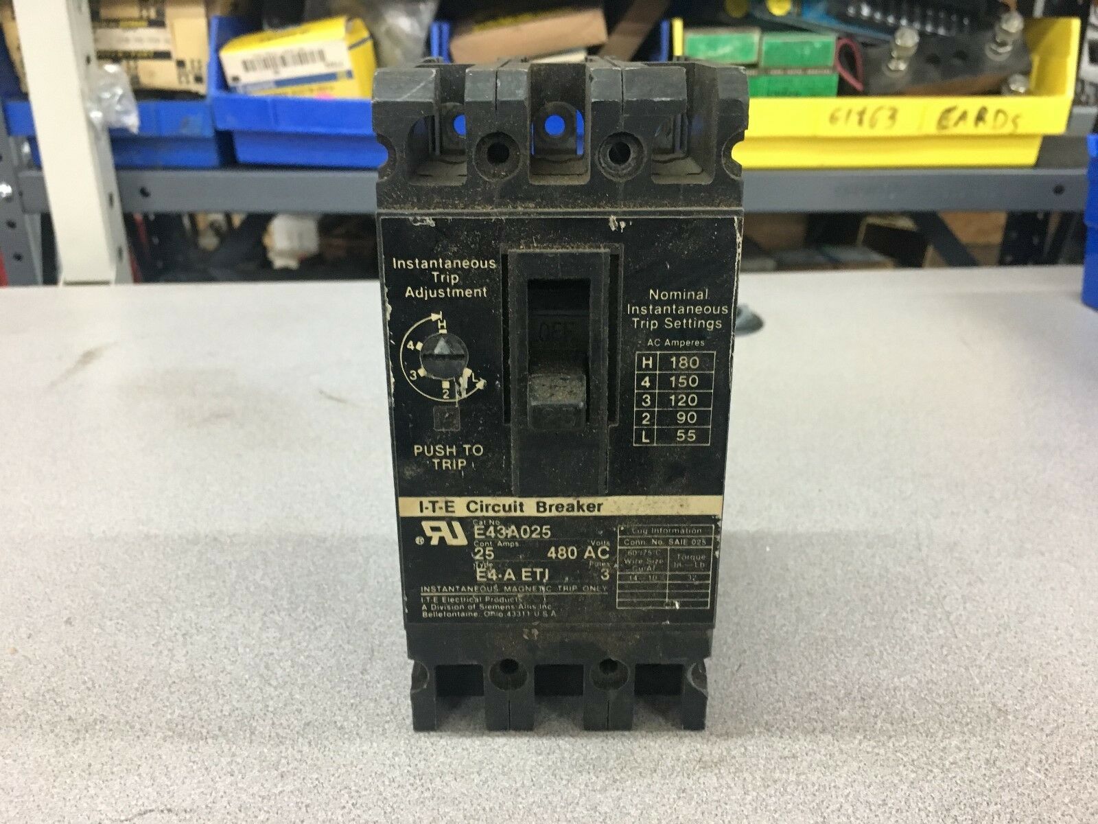 USED SIEMENS CIRCUIT BREAKER E4-A-ETI