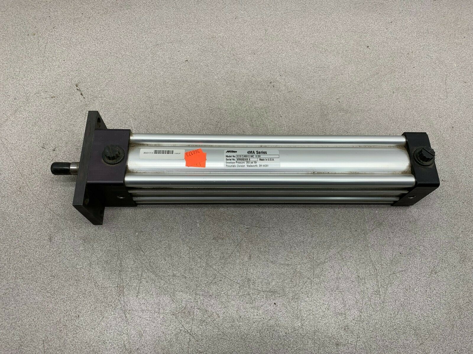 NEW NO BOX MILLER 4MA SERIES PNEUMATIC CYLINDER 02.00 CJ4MA1U14AC 10.000