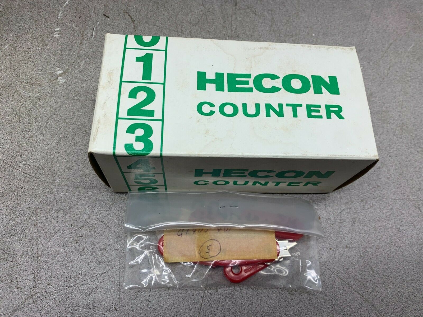 BOX OF 5 NEW IN BOX HECON PART G1 405 401