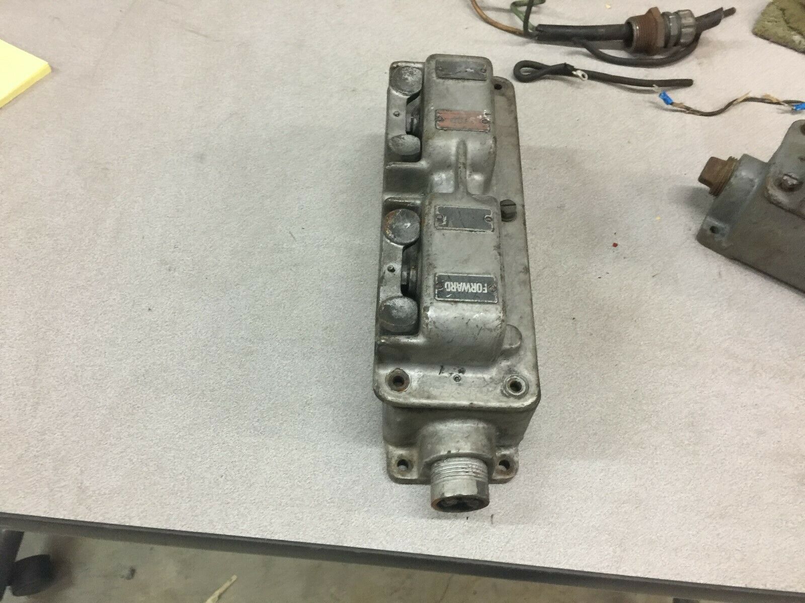 USED GE EXPLOSION PROOF SWITCH CR2940-AJ104A