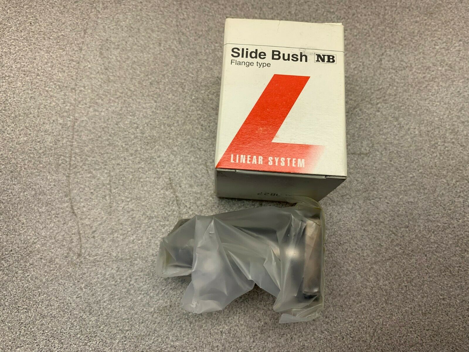 NEW IN BOX NB SLIDE BUSH SMK-12GWUU