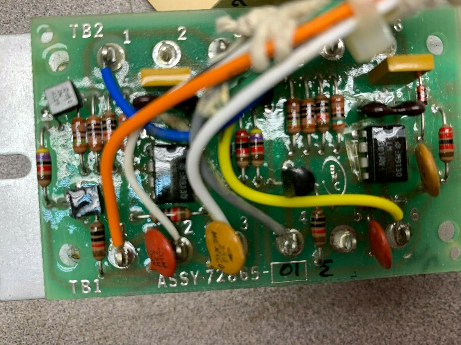 NEW NO BOX BENTLEY TERMINAL 72865-01