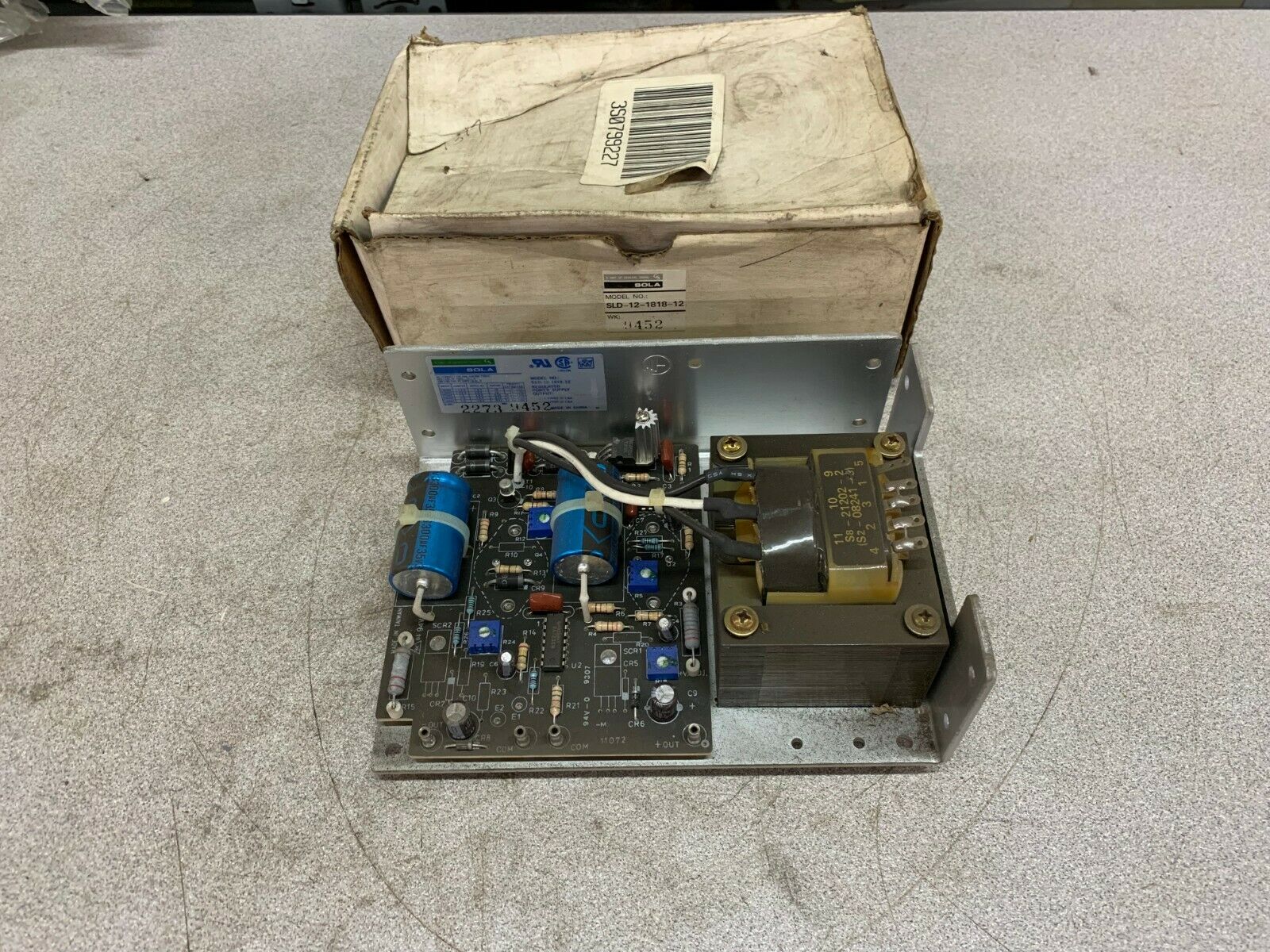 NEW IN BOX SOLA POWER SUPPLY SLD-12-1818-12