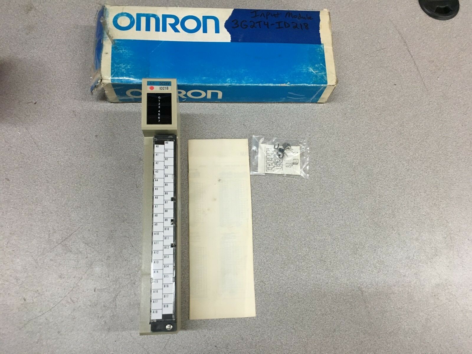 NEW IN BOX OMRON INPUT MODULE 3G2T4-ID218