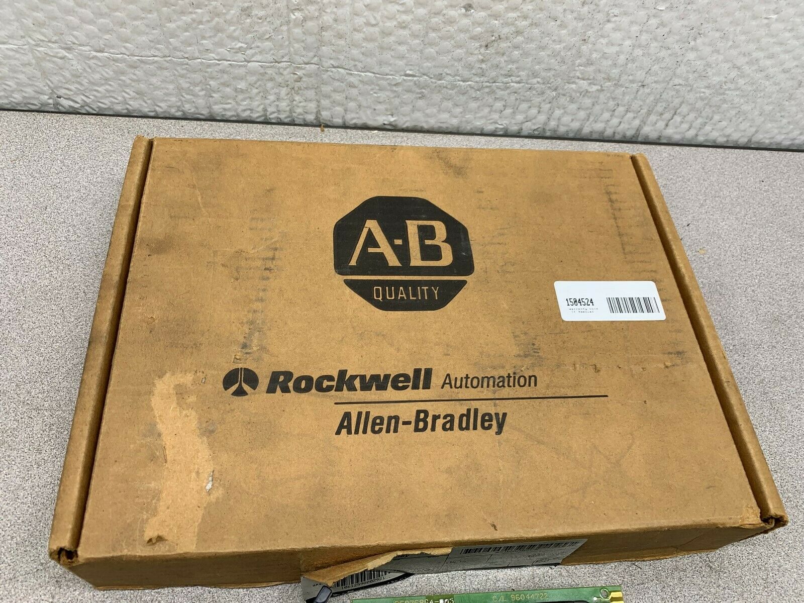 NEW IN BOX ALLEN-BRADLEY 1771-0A PLC-5 OUTPUT MODULE 1771-OA