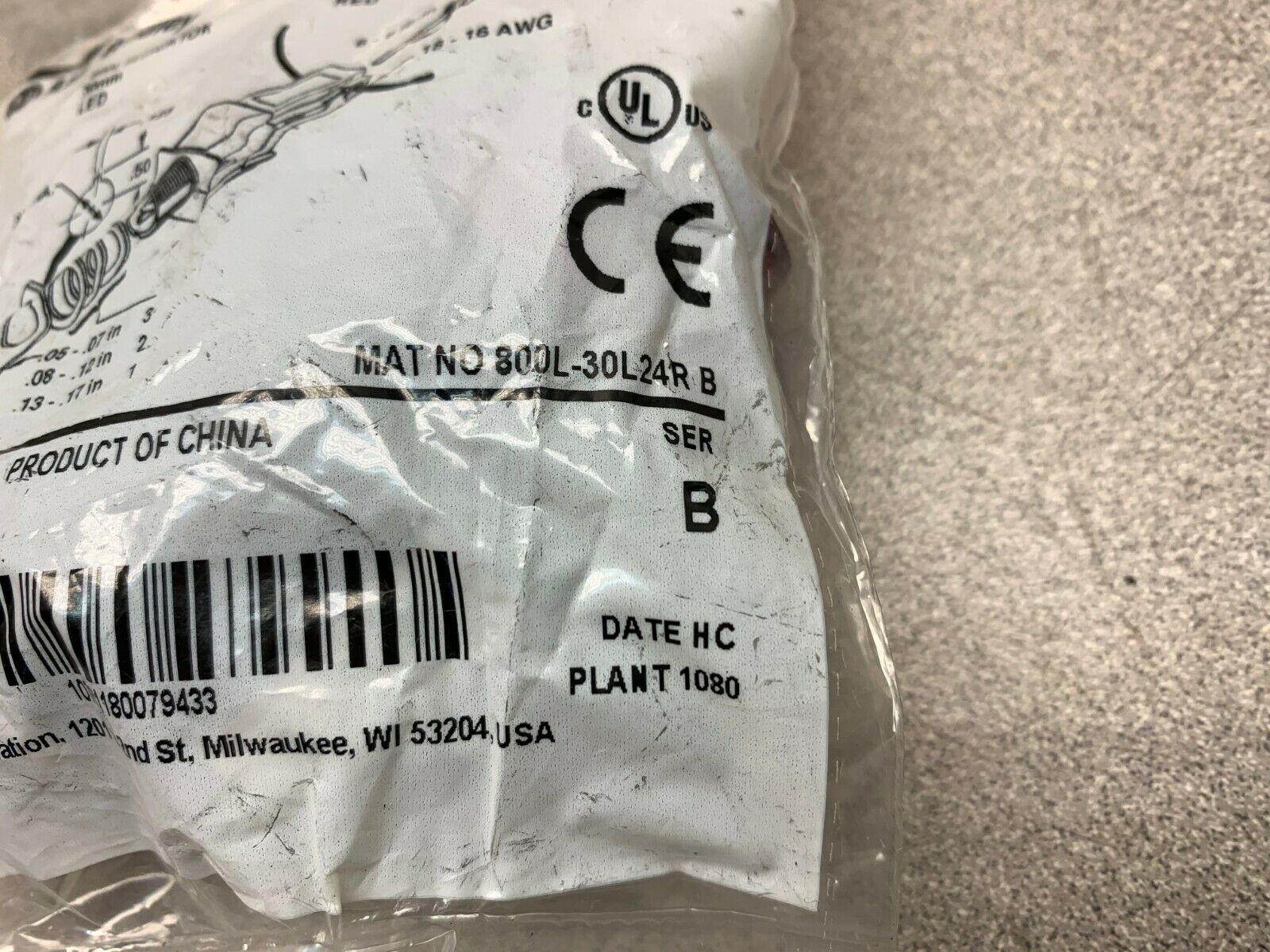 NEW IN BAG ALLEN BRADLEY RED PUSHBUTTON 800L-30L24R SERIES B