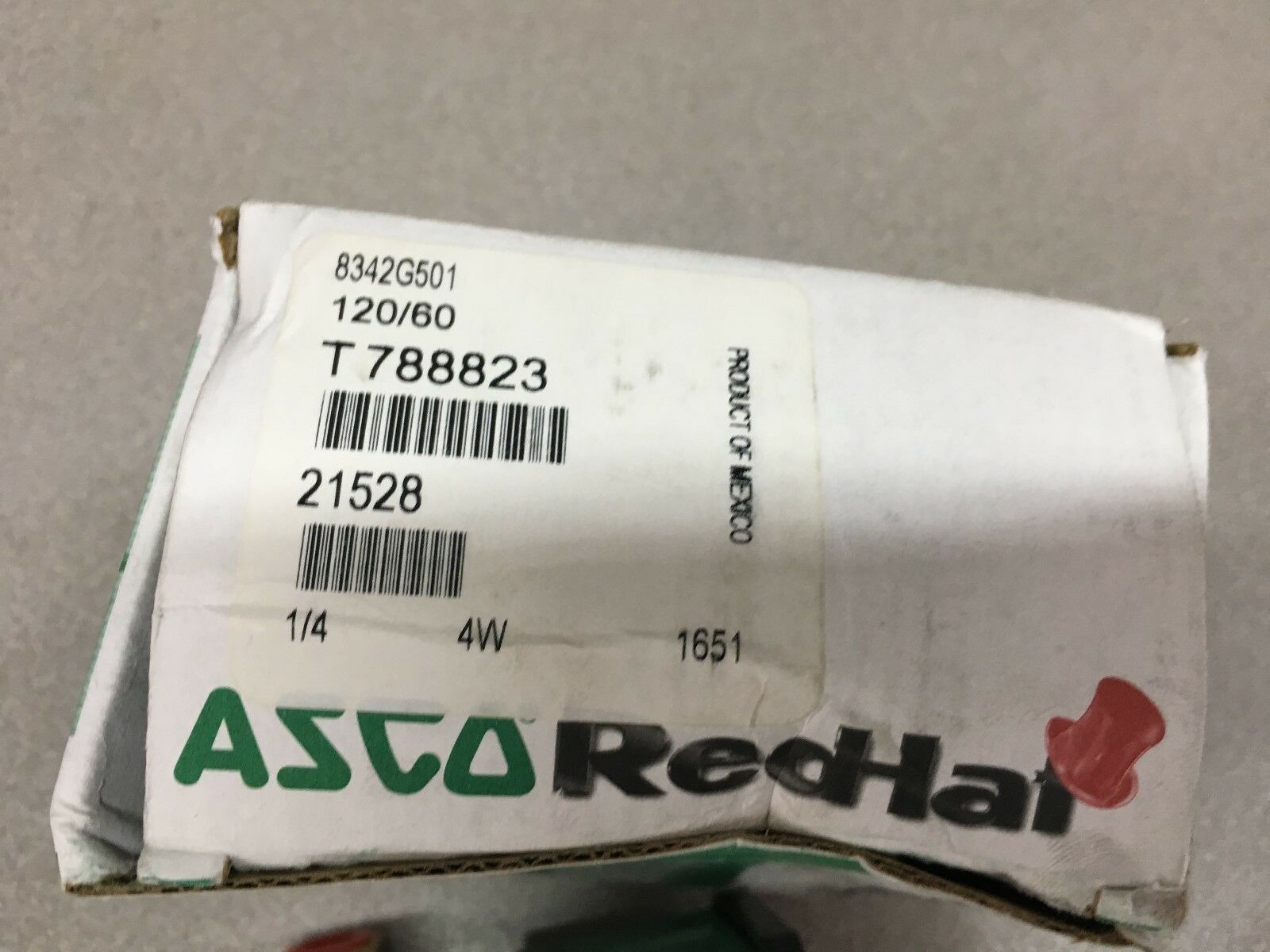 NEW IN BOX ASCO RED HAT SOLENOID VALVE 1/4" PIPE SIZE 8342G501