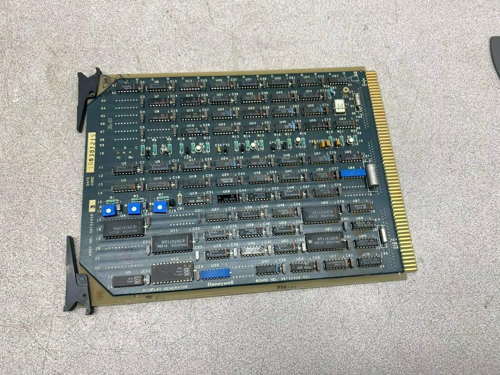 USED HONEYWELL CIRCUIT BOARD 30732439-3