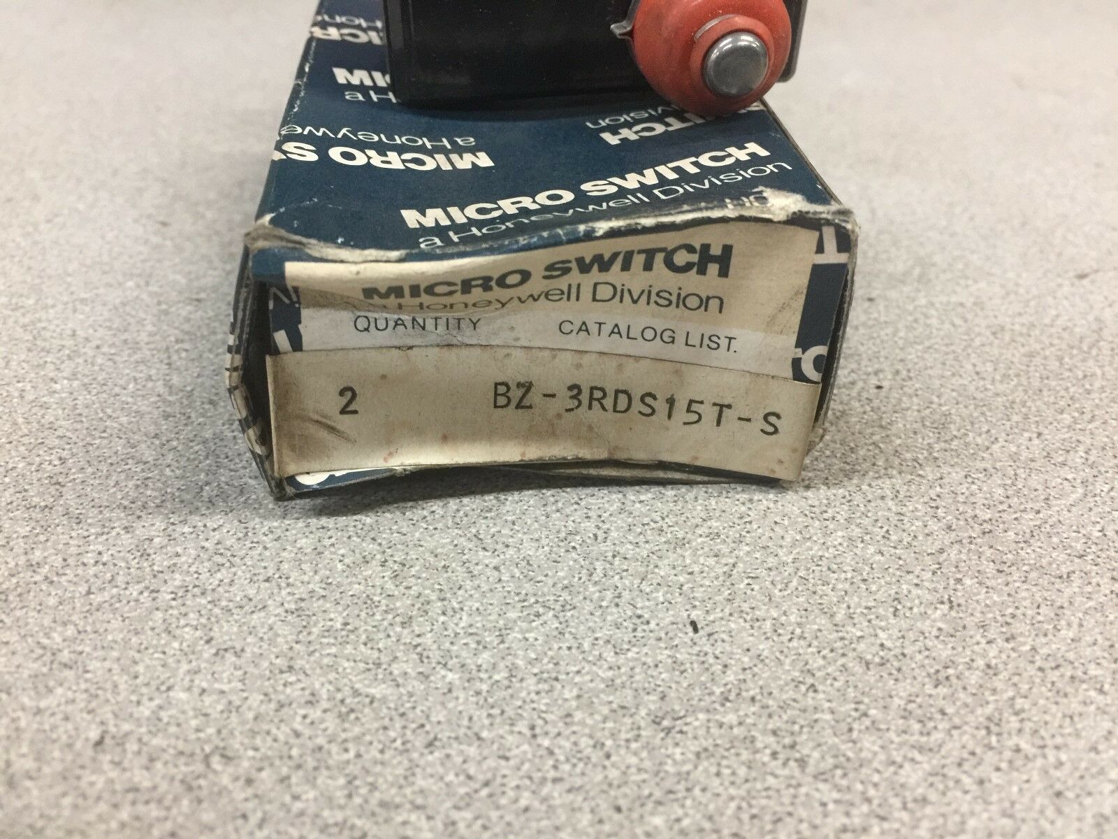 NEW IN BOX HONEYWELL MICRO SWITCH BZ-3RDS15T-S