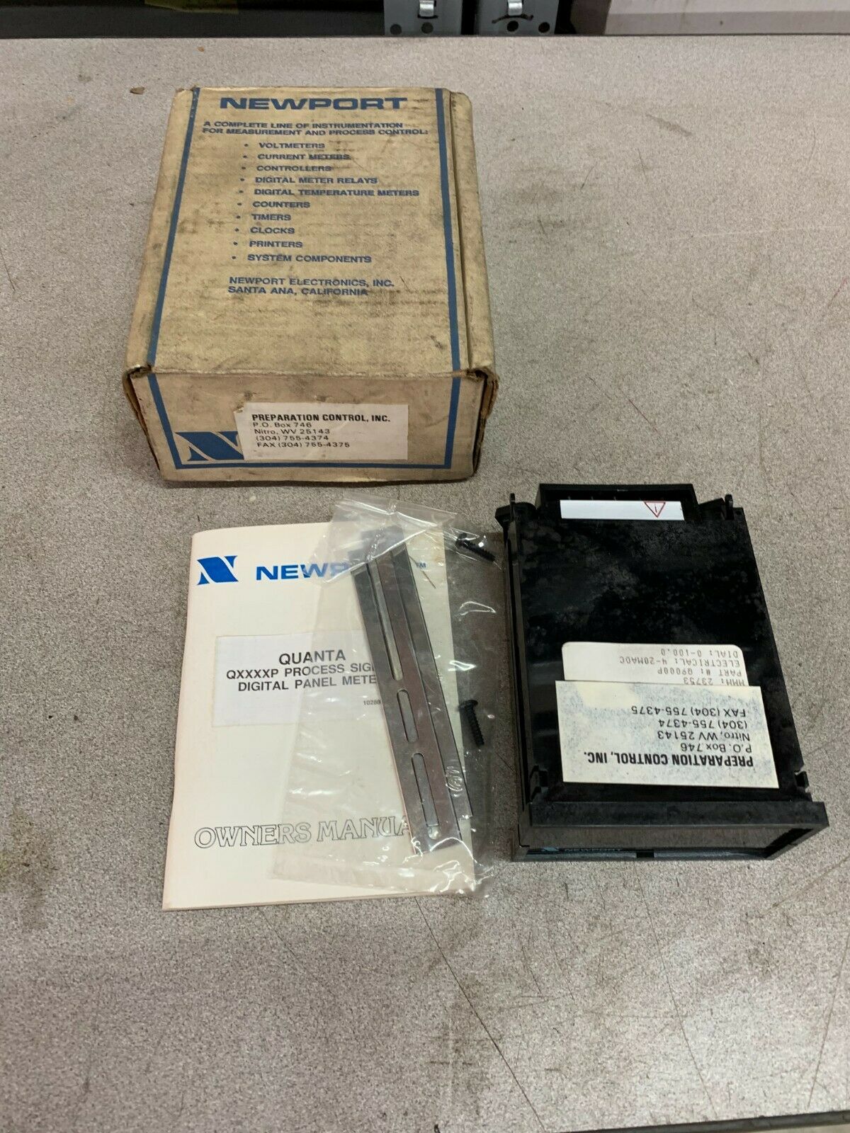 NEW IN BOX NEWPORT PANEL METER Q9000P