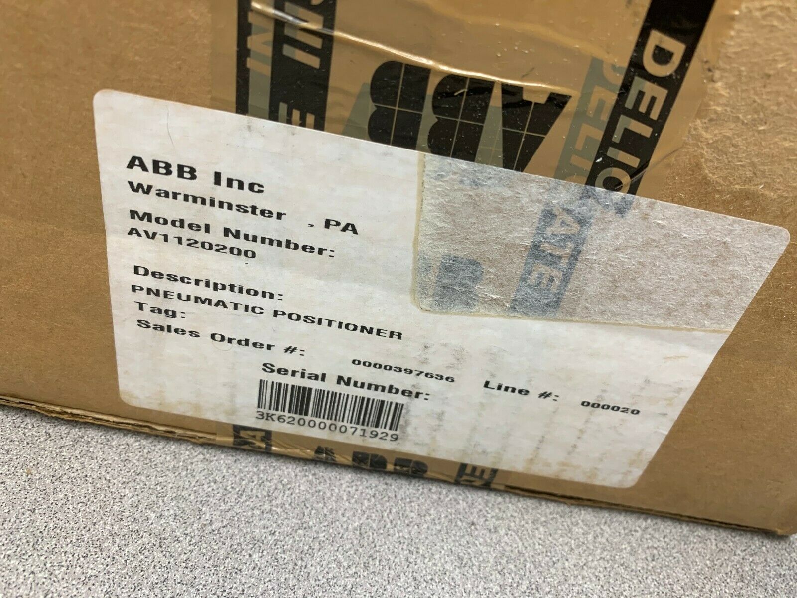 NEW IN BOX ABB PNEUMATIC POSITIONER AV1120200