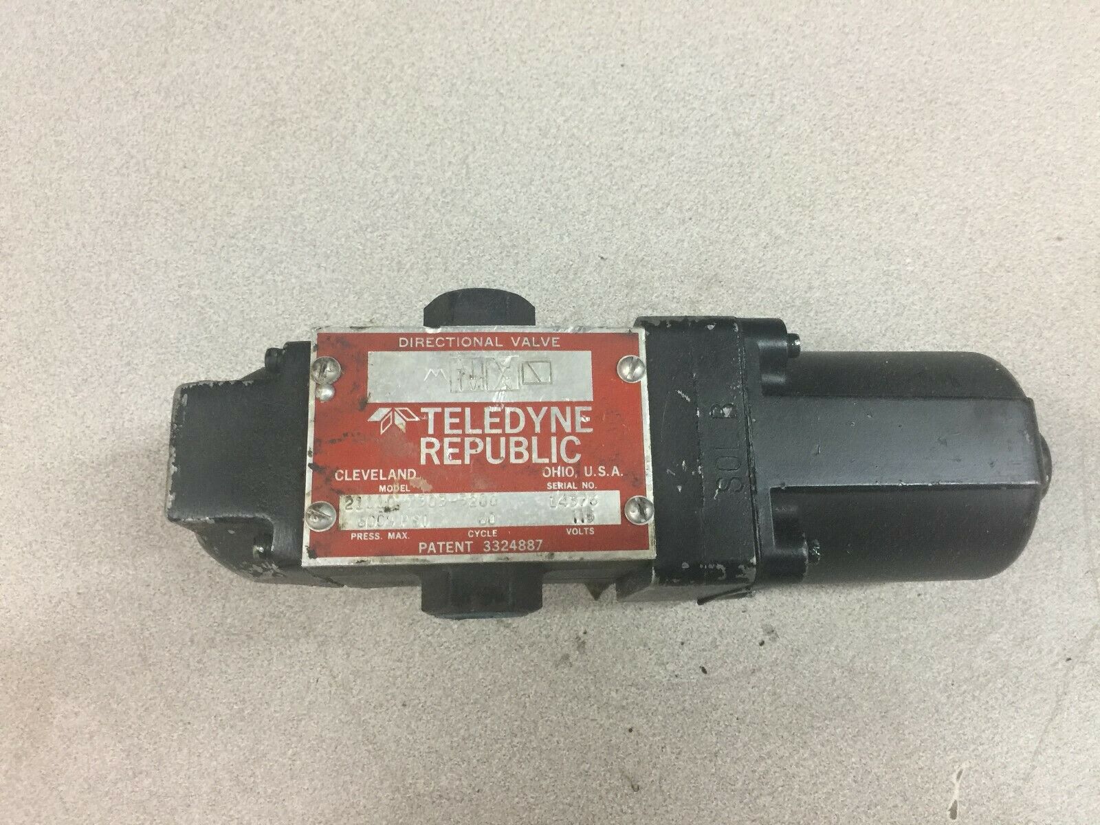 USED TELEDYNE 6000PSI 115VAC DIRECTIONAL SOLENOID VALVE 21110-7303-5200