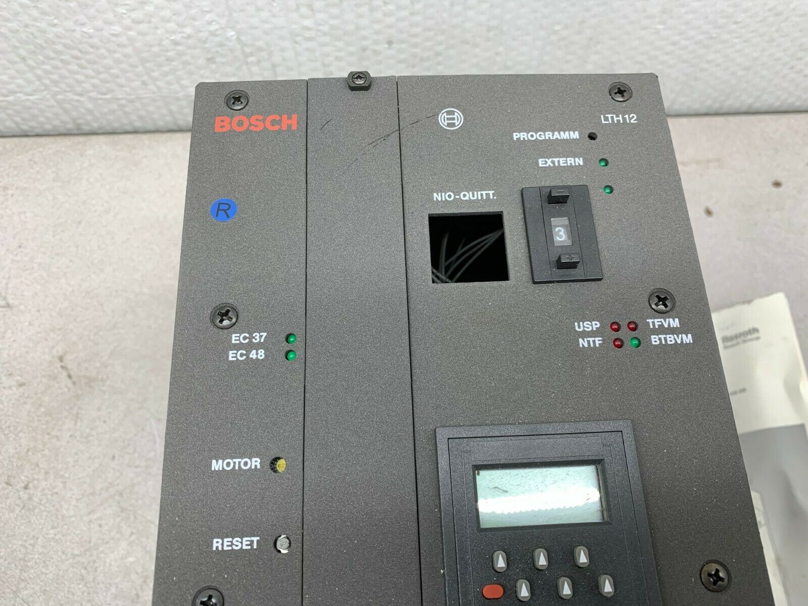 USED BOSCH SERVO CONTROLLER 0 608 750 056 *MISSING KEY SWITCH*