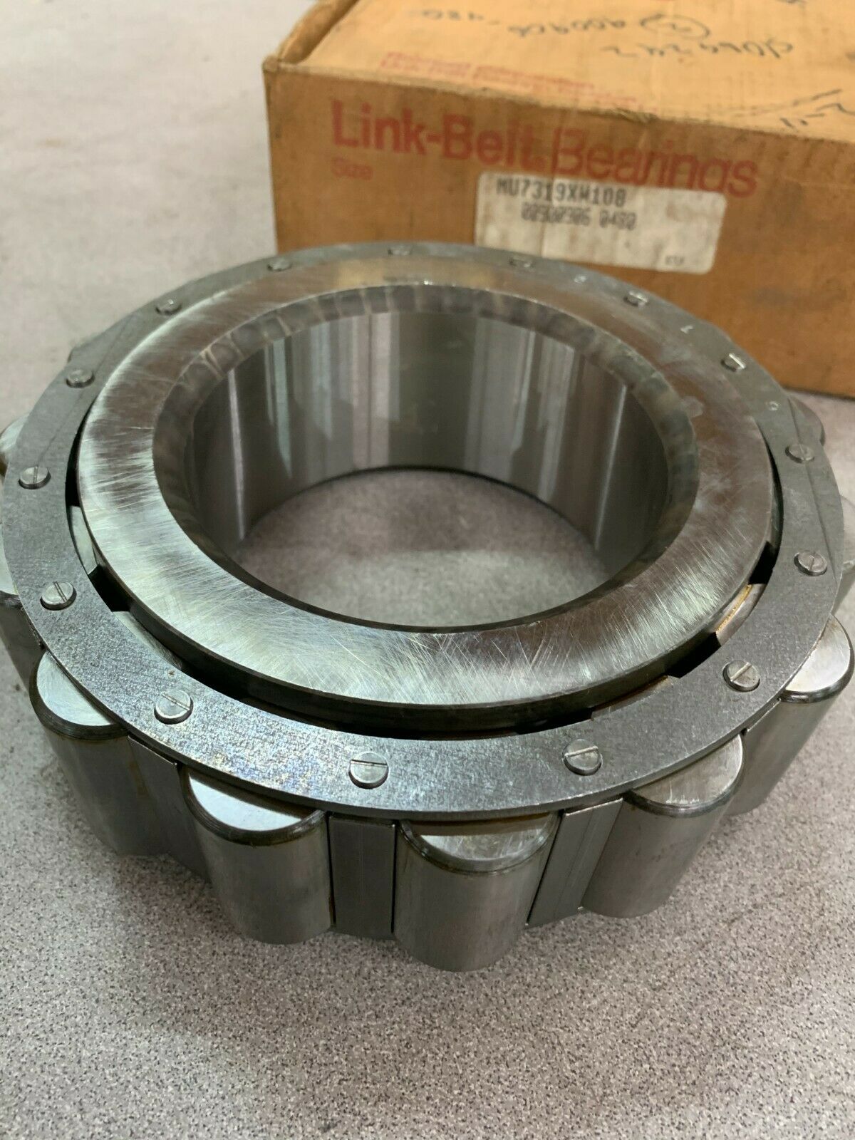 NEW IN BOX LINK-BELT CYLINDRICAL ROLLER BEARING MU7319XW108