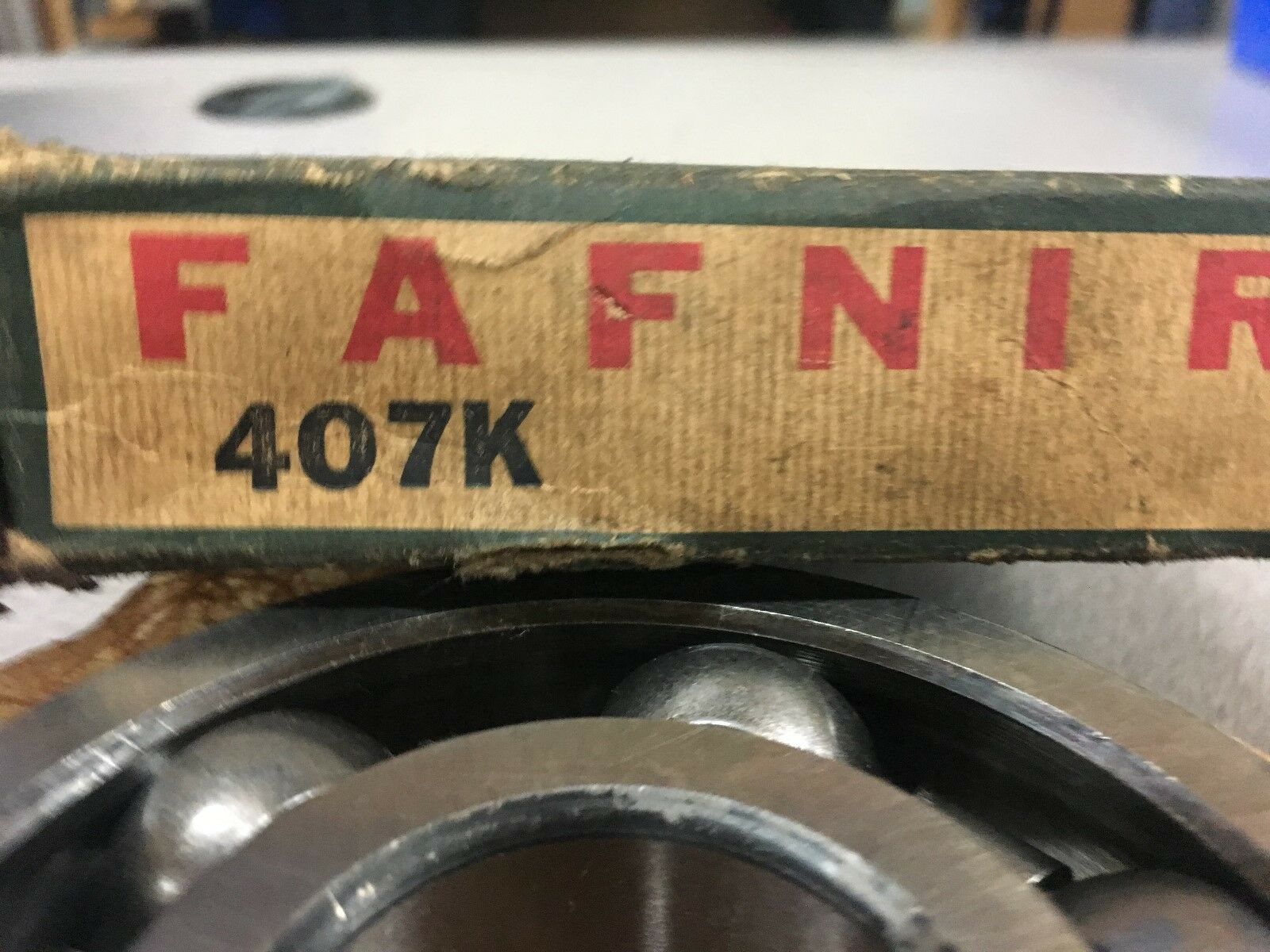 NEW IN BOX FAFNIR BEARING 407K