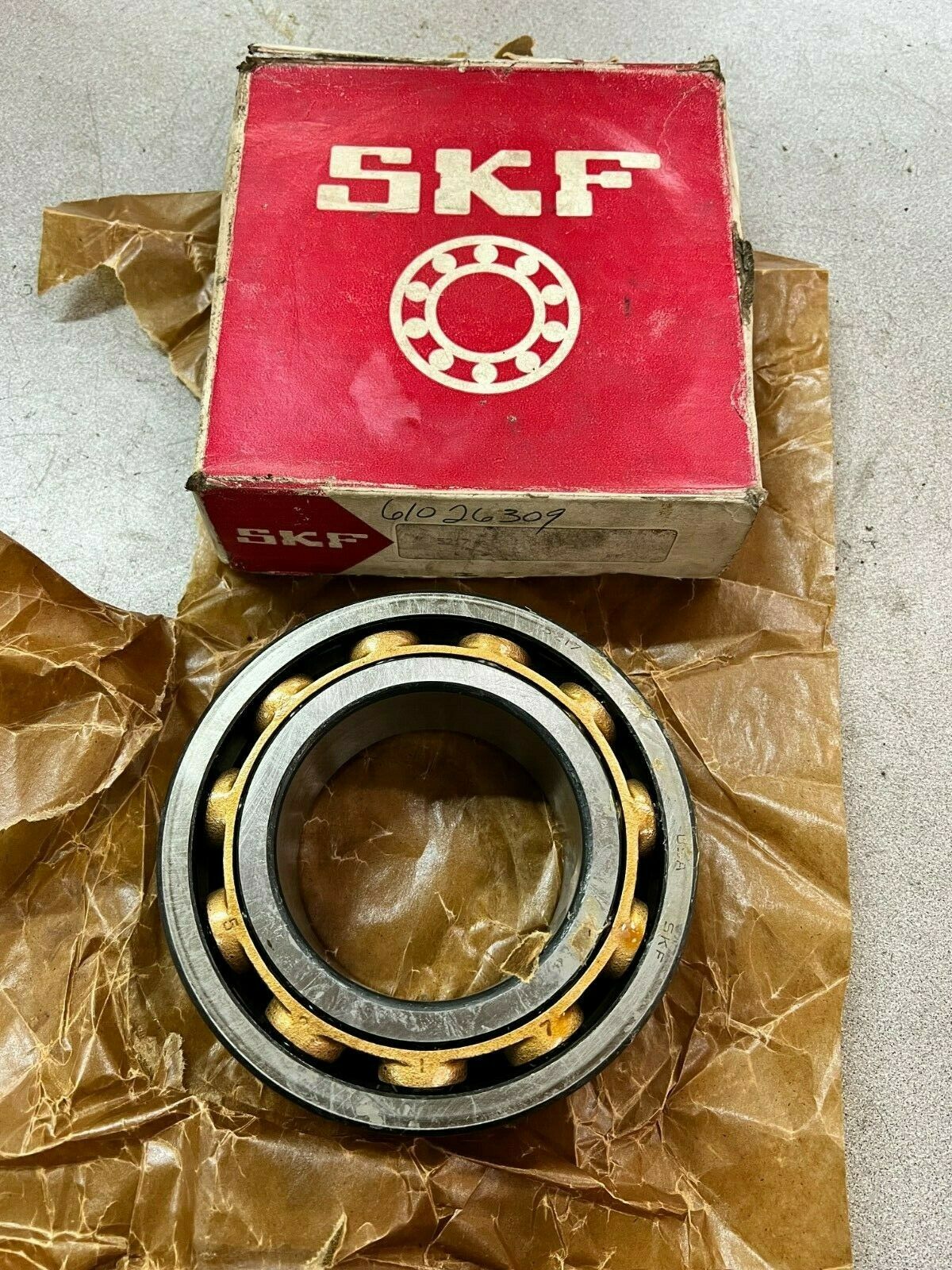 NEW IN BOX SKF BEARING 5217