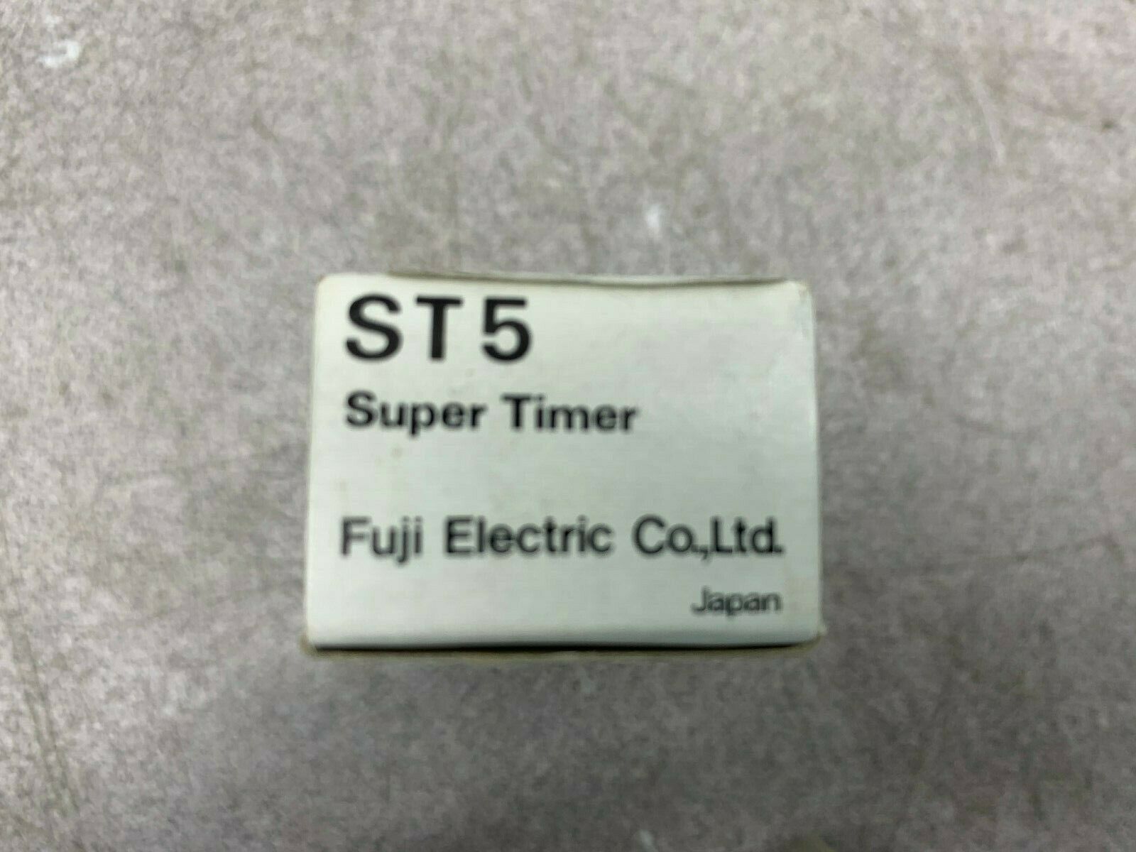 NEW IN BOX FUJI SUPER TIMER ST5