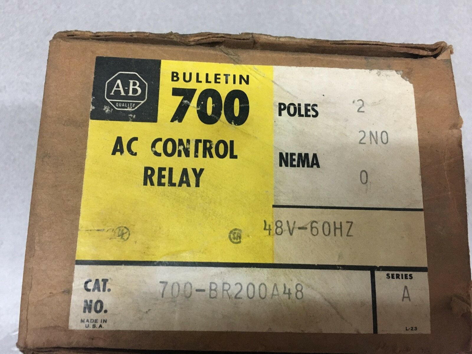 NEW IN BOX ALLEN BRADLEY RELAY 700-BR200A48 SERIES A