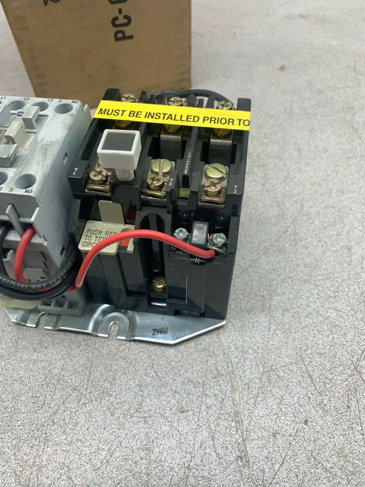 NEW IN BOX ALLEN-BRADLEY FULL VOLTAGE STARTER 509-TOD SERIES D