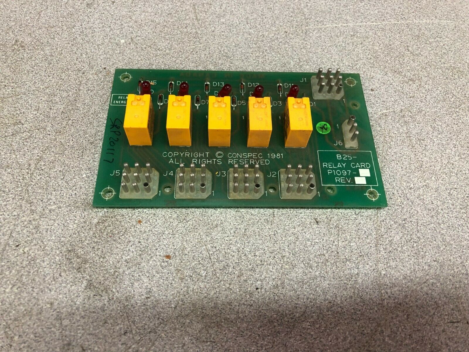 NEW NO BOX CONSPEC B25 RELAY CARD P1097 CIRCUIT BOARD