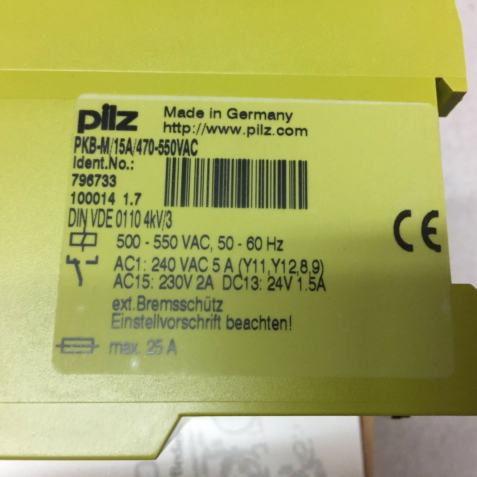 NEW IN BOX PILZ 500-550VAC PKBM SAFETY RELAY PKB-M/15A/470-550VAC