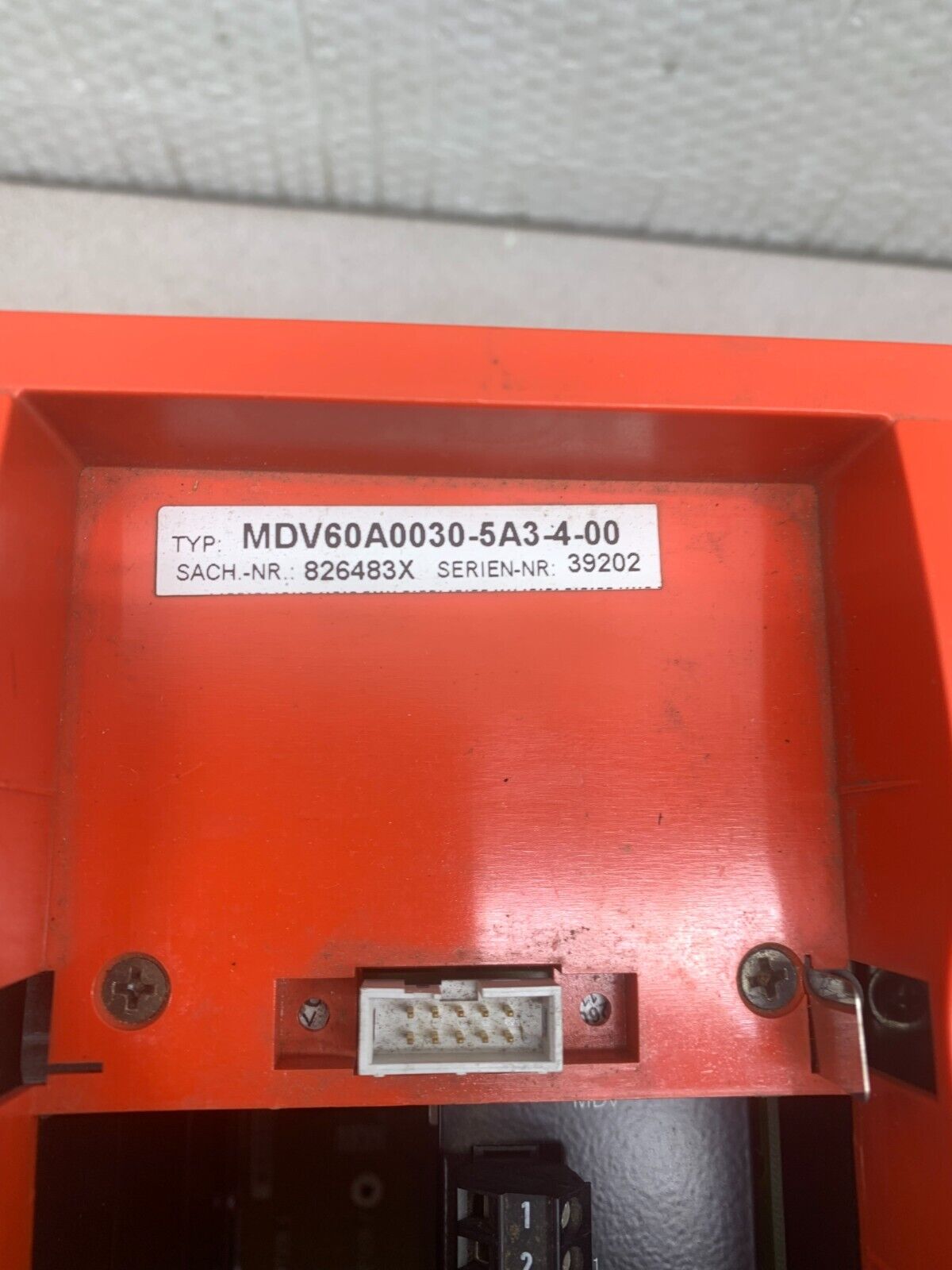 USED SEWEURODRIVE MDX60A0030-5A3-4-00 DRIVE MDV60A0030-5A3-4-00 *MISSING COVER*