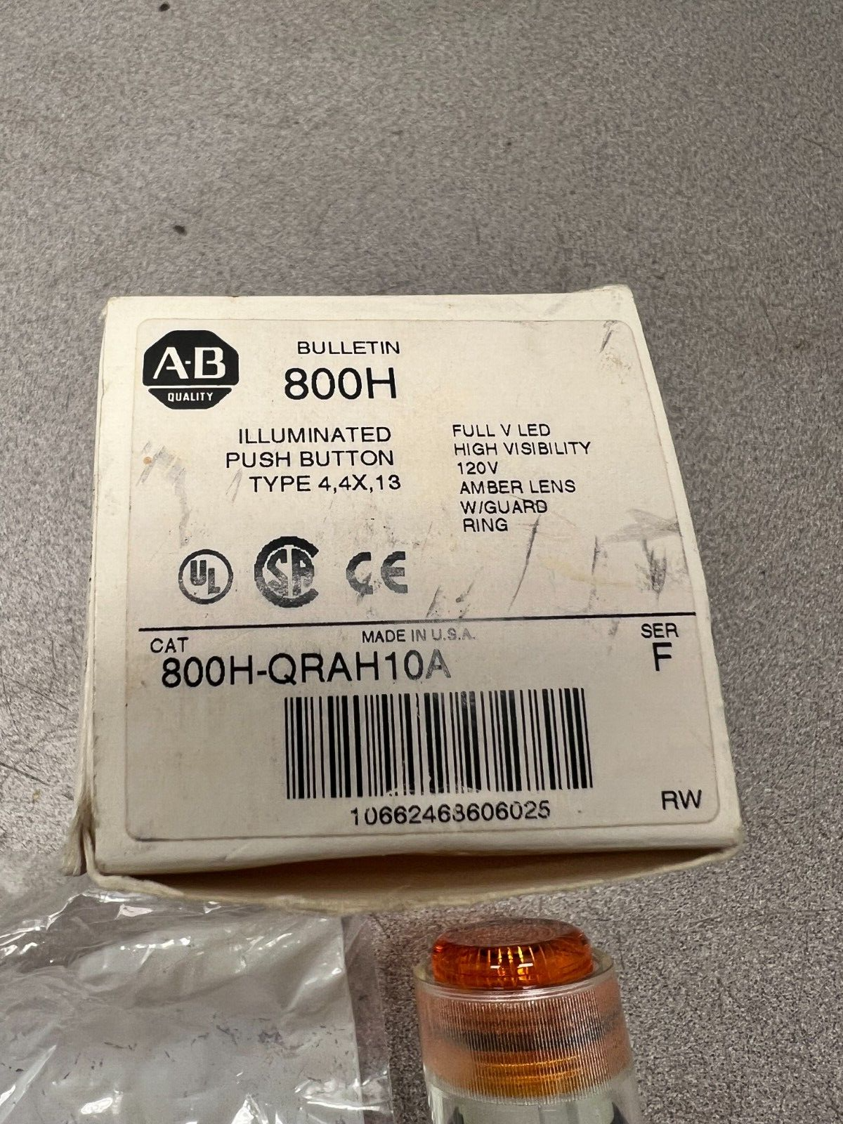 NEW IN BOX ALLEN BRADLEY PUSHBUTTON 800H-QRAH10A SERIES F