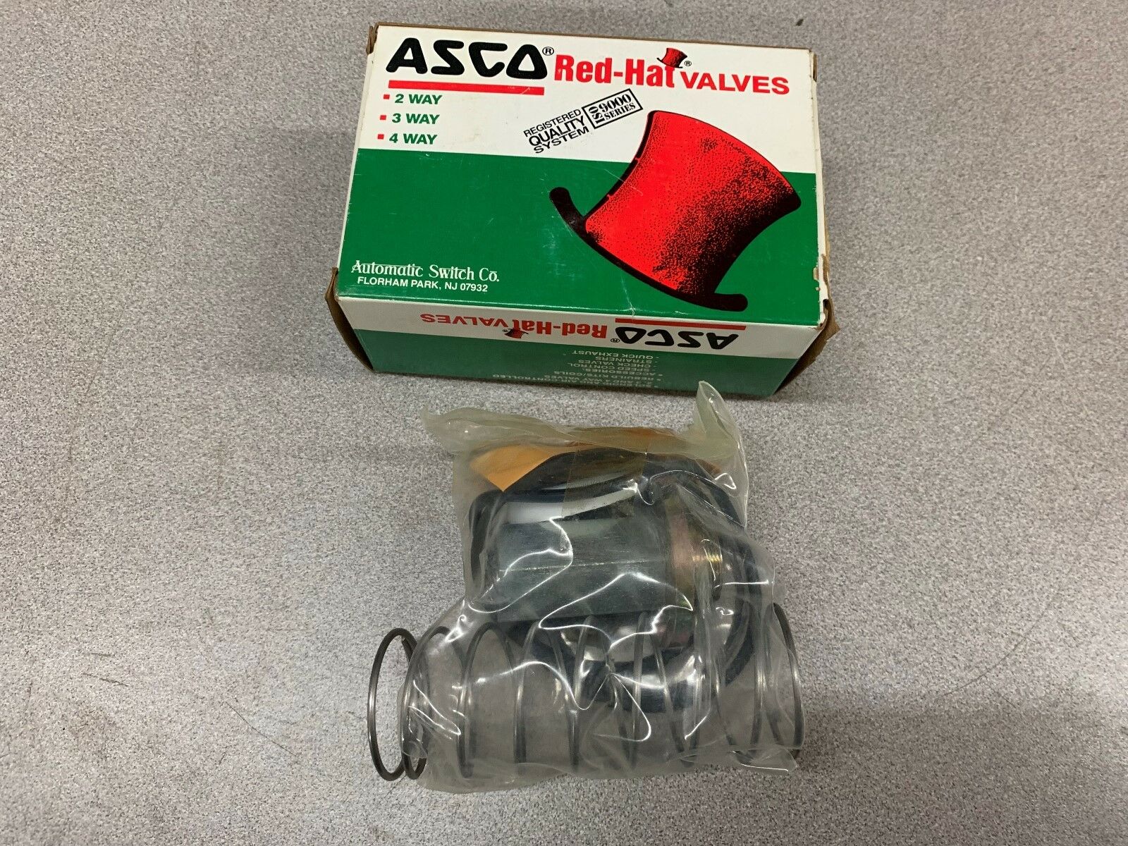 NEW IN BOX ASCO SPARE PART KIT 302302