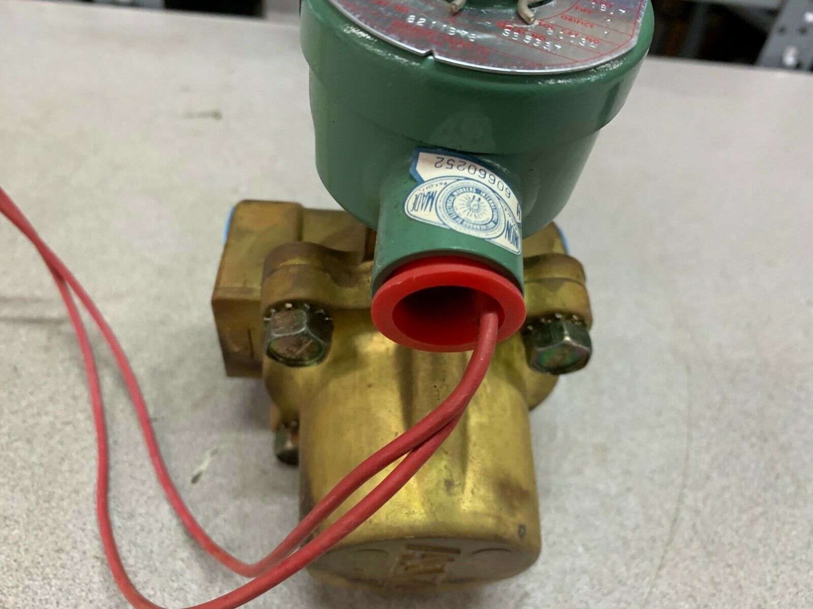 NEW NO BOX ASCO RED HAT 1" SOLENOID VALVE 8211B78