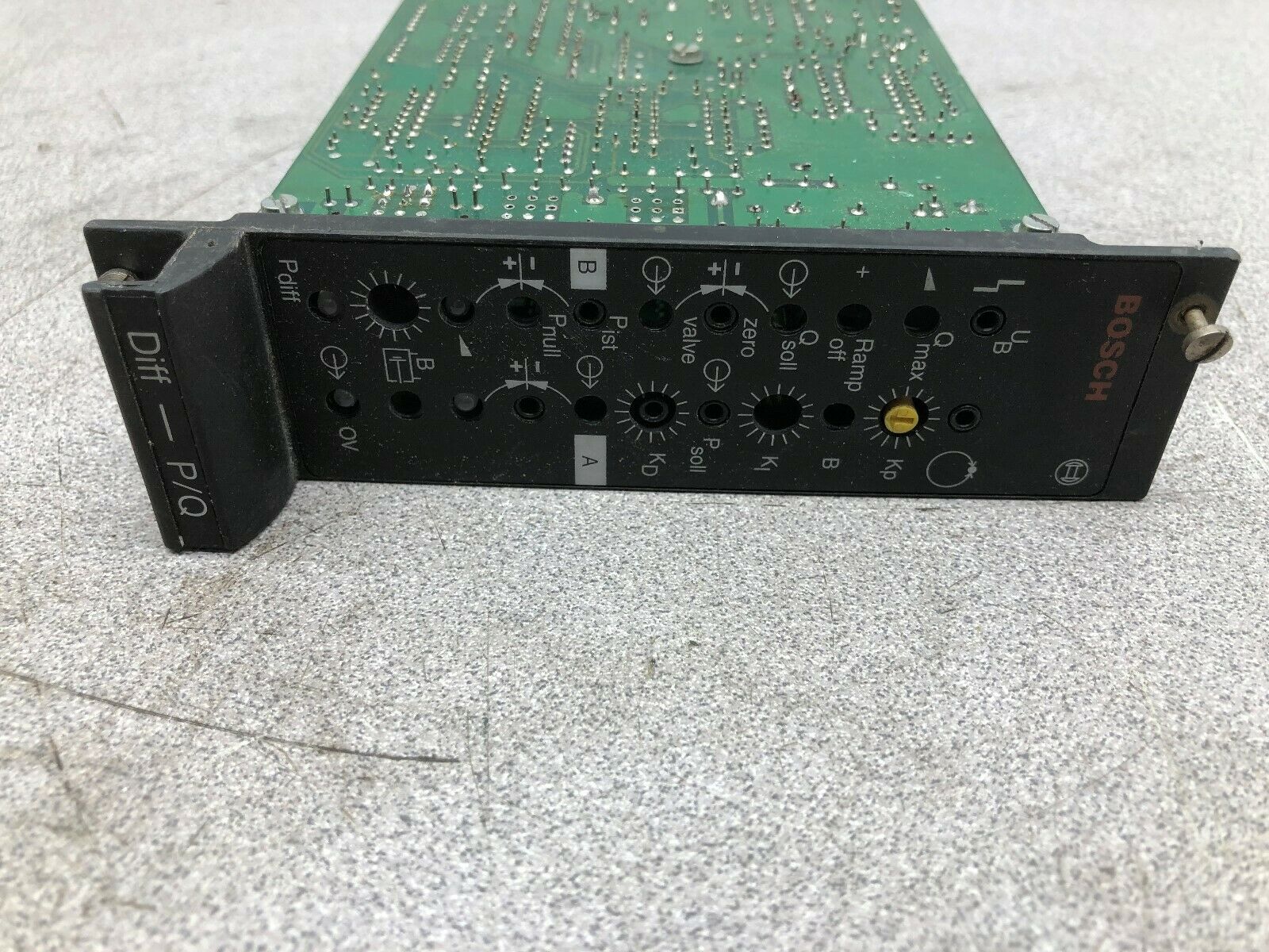 USED BOSCH DIFF-P/Q BOARD 0 811 405 147