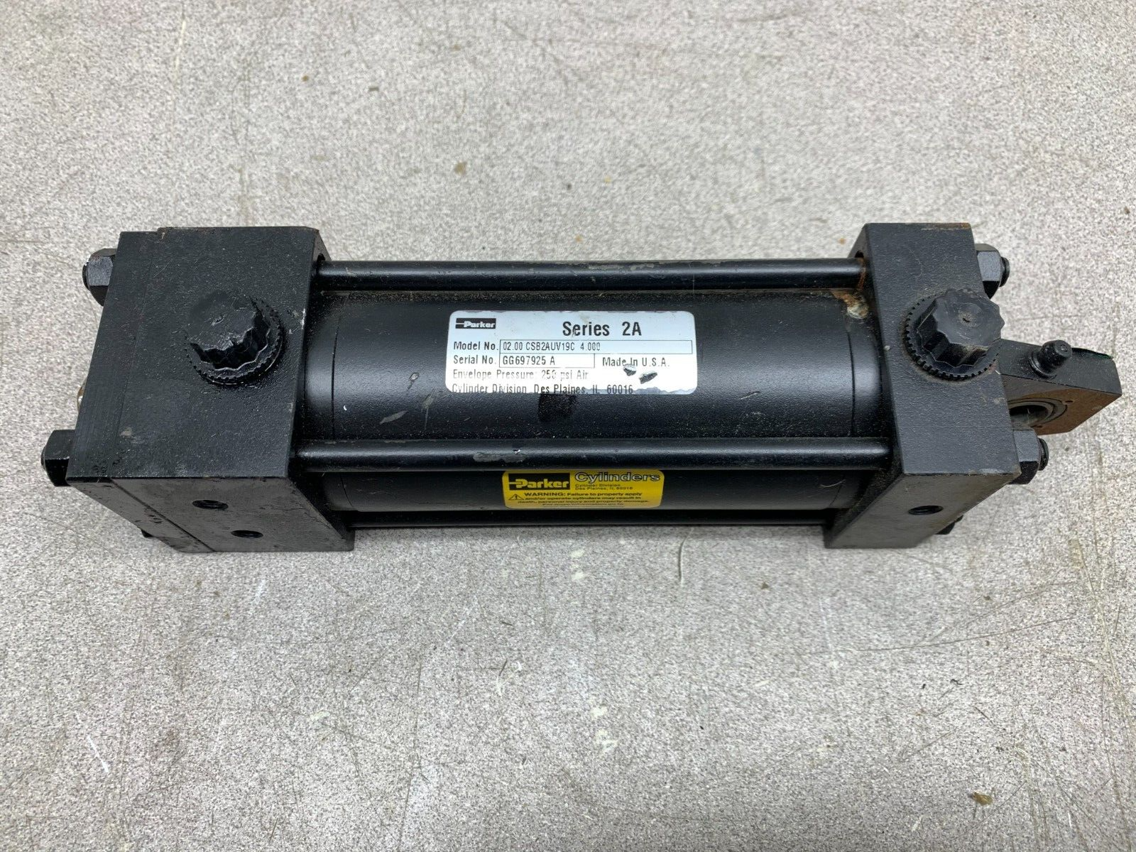 NEW NO BOX PARKER SERIES 2A CYLINDER 02.00 CSB2AUV19C 4.000