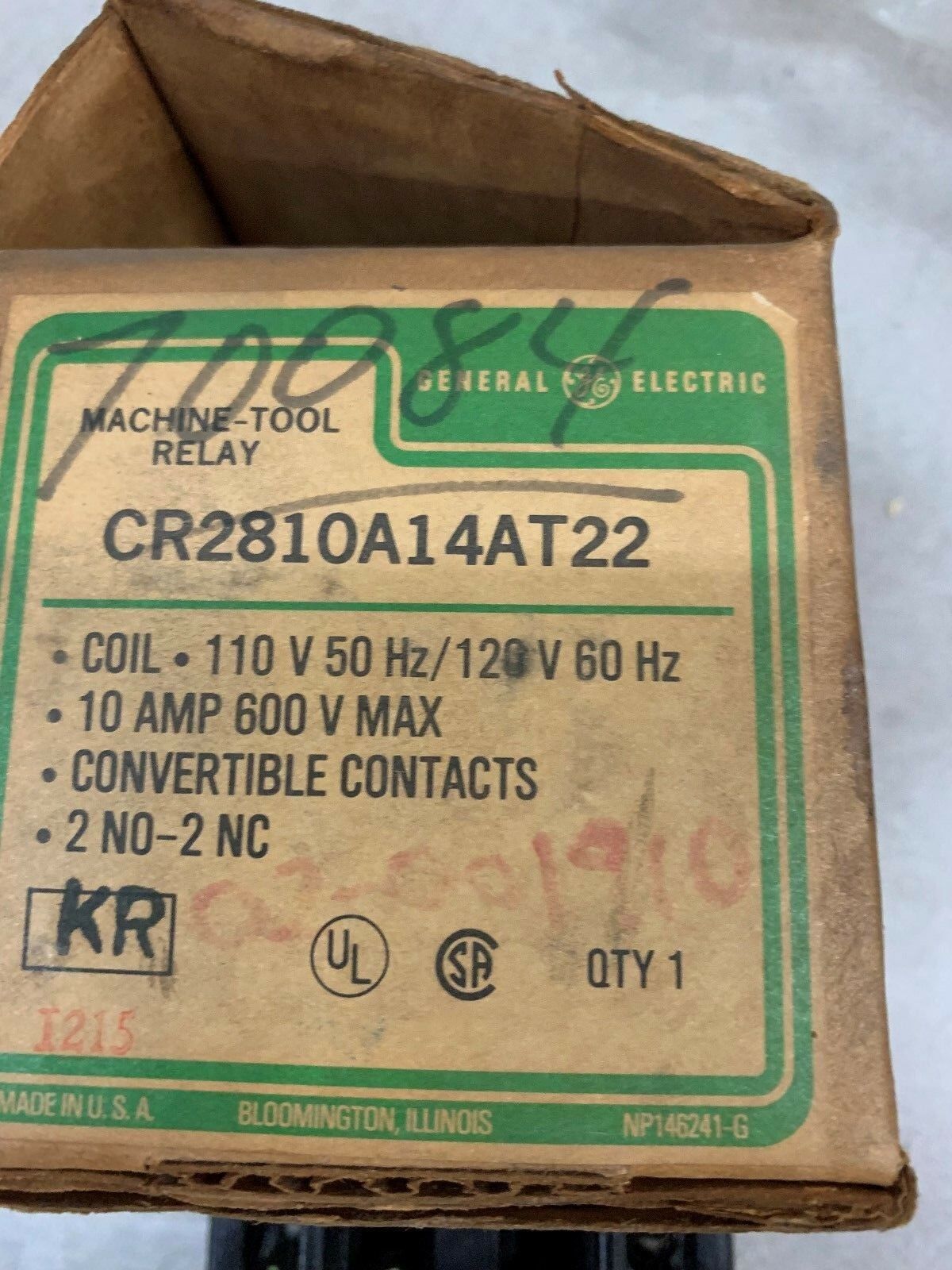 NEW IN BOX GE RELAY CR2810A14AT222