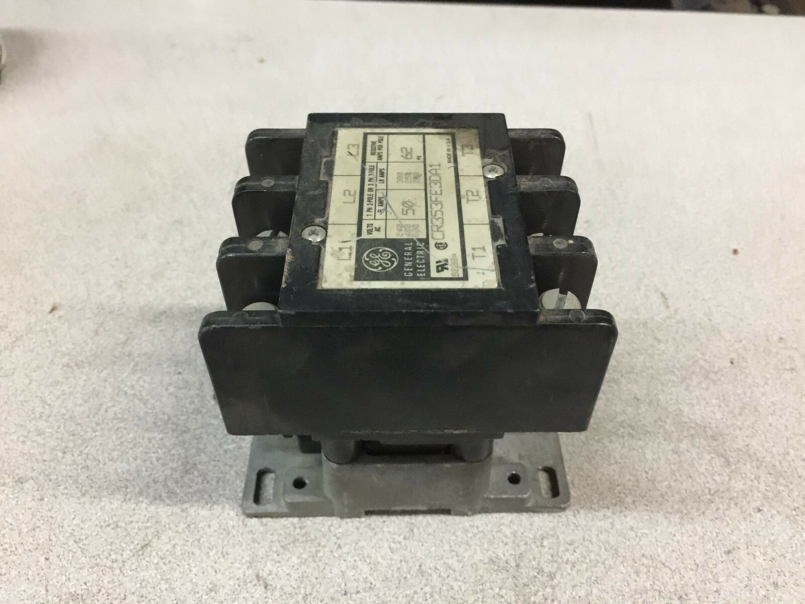 USED GE 3POLE 120VAC 50AMP CONTACTOR CR353FE3DA1