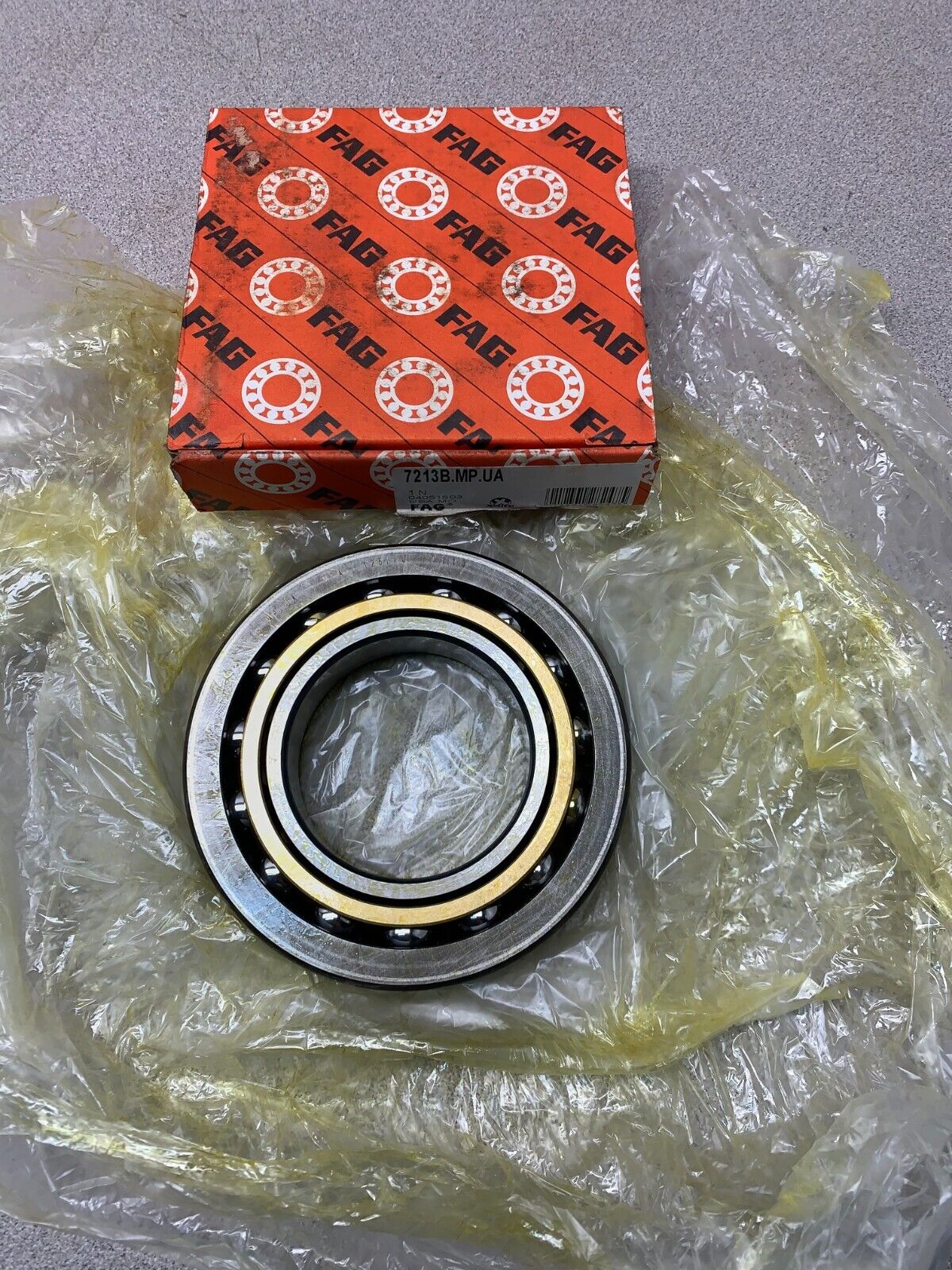 NEW IN BOX FAG 7213-B-MP-UA Angular Contact Bearing 7213B.MP.UA