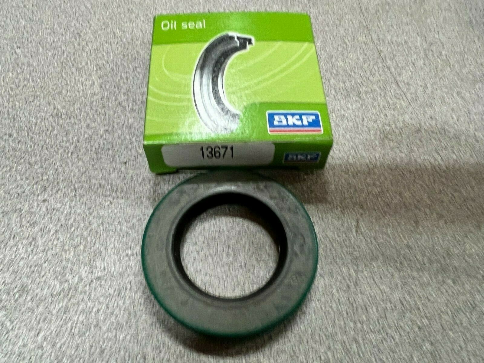 LOT OF 3 NEW IN BOX SKF OILSEAL 13671