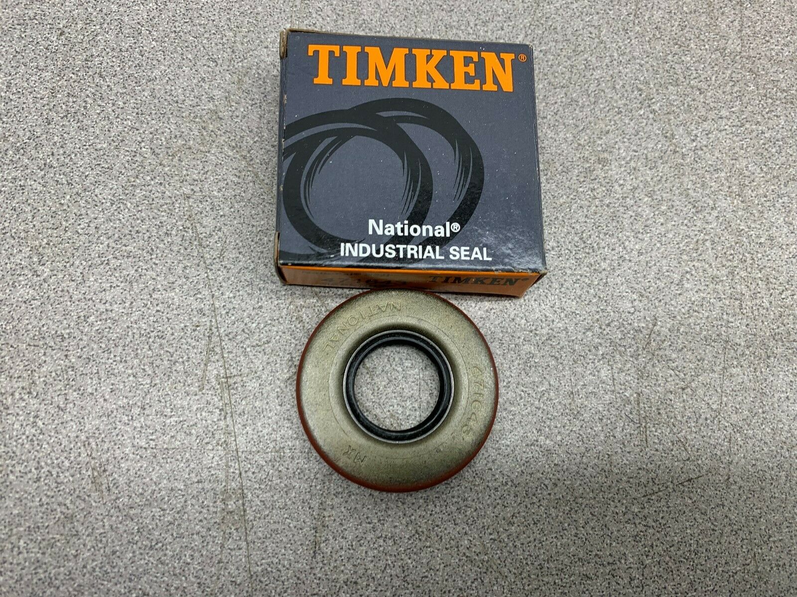 LOT OF 4 NEW IN BOX TIMKEN BEARING 471643