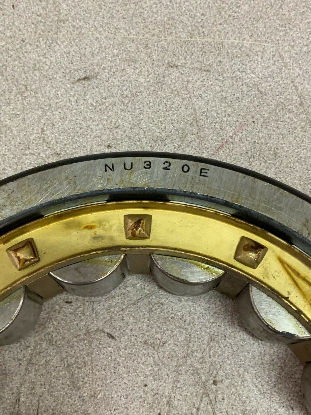 NEW NO BOX FAG CYLINDRICAL ROLLER BEARING NU320E