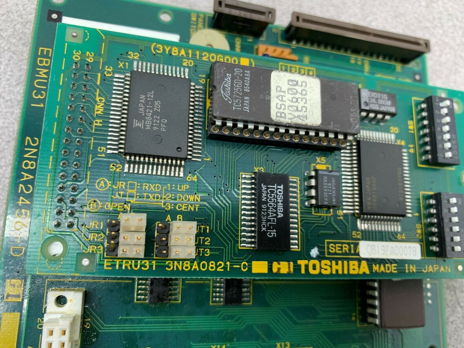 USED TOSHIBA CIRCUIT BOARD EBMU31 2N8A2456-D