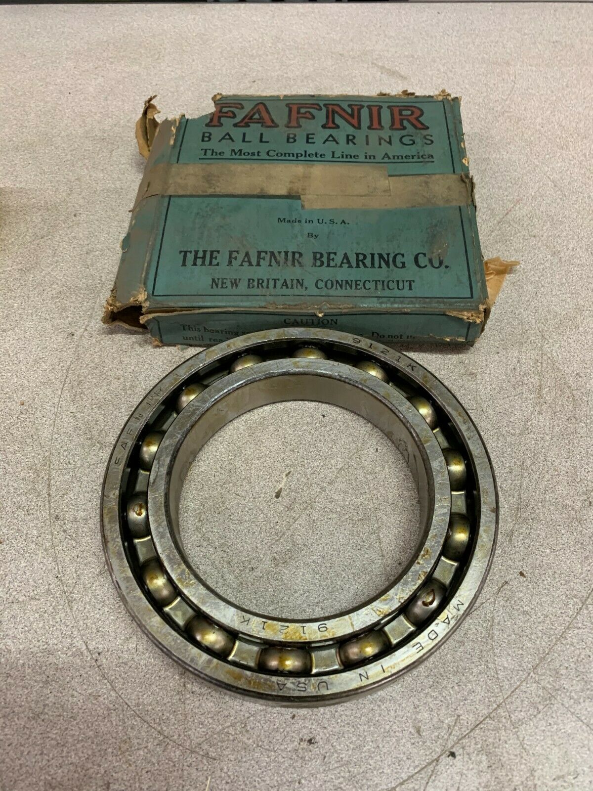 NEW IN BOX FAFNIR DEEP GROOVE BALL BEARING 9121K