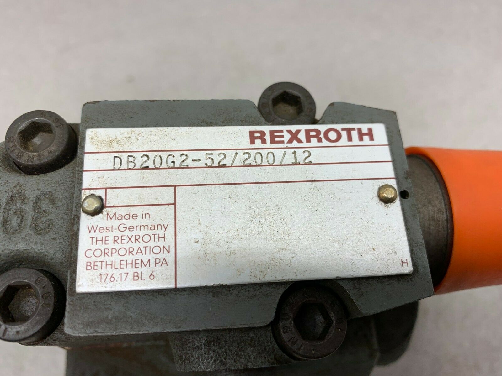 USED REXROTH HYDRAULIC RELIEF VALVE DB20G2-52/200/12