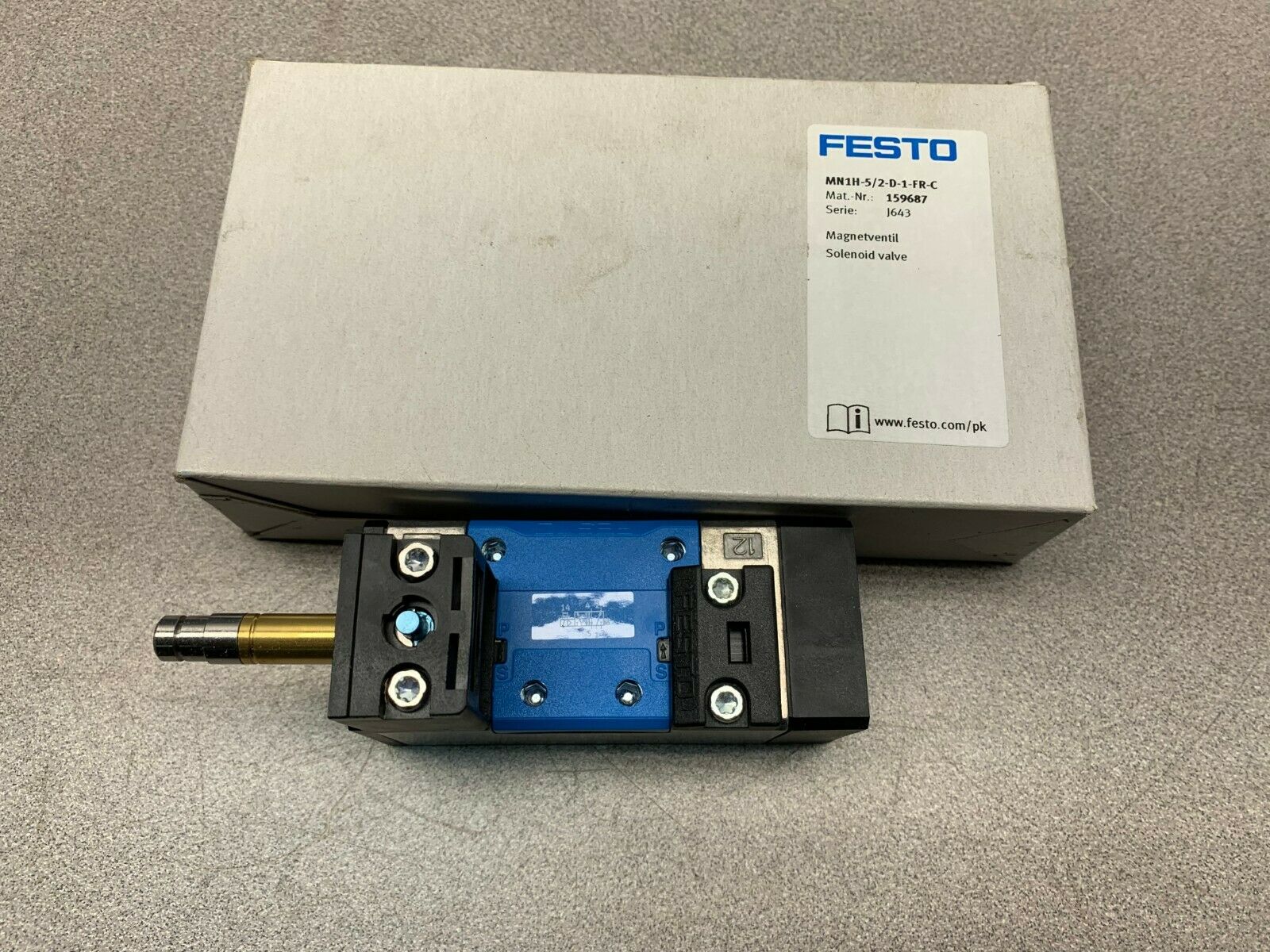 NEW IN BOX FESTO VALVE MN1H-5/2-D-1-FR-C