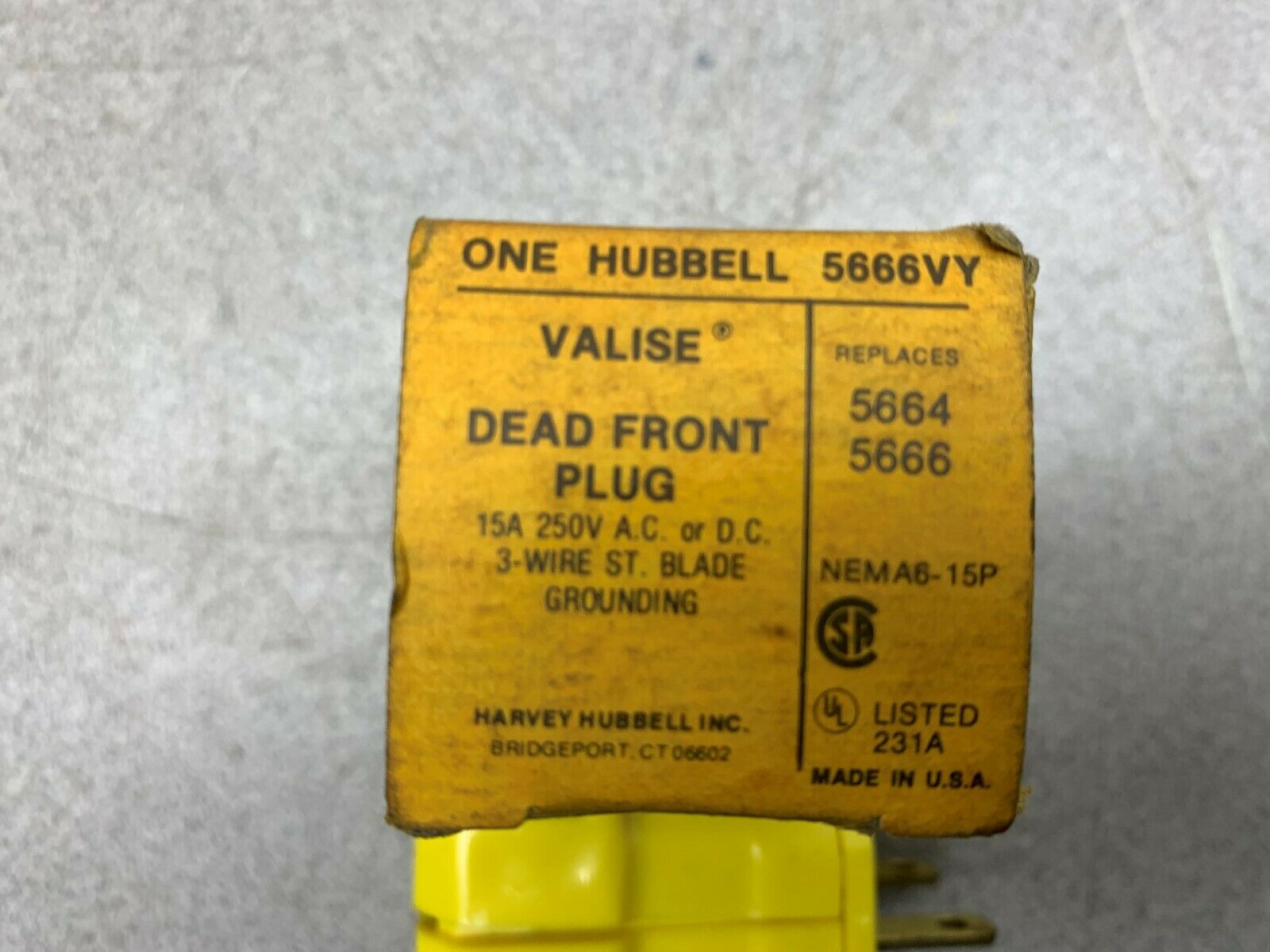 LOT OF 5 NEW IN BOX HUBBELL PLUG 5666VY