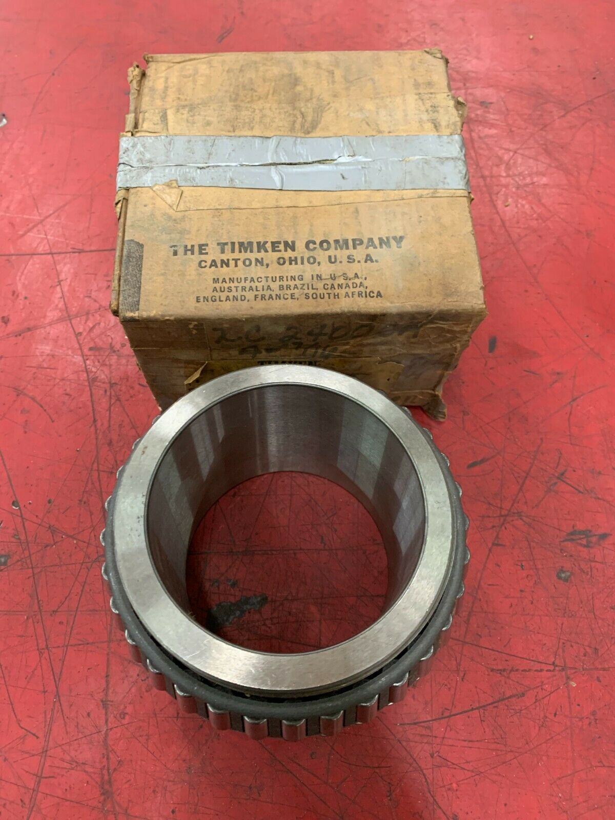 NEW IN BOX TIMKEN DOUBLE ROW TAPERED CONE BEARING XC2400CA