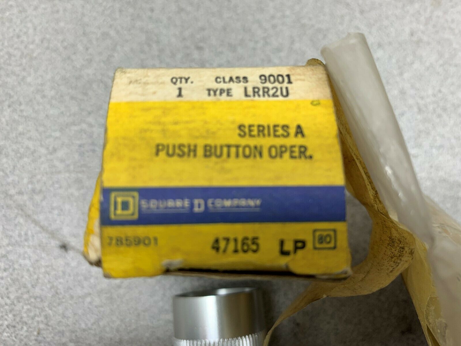 NEW IN BOX SQUARE D PUSHBUTTON OPERATOR 9001 LRR2U SERIES A