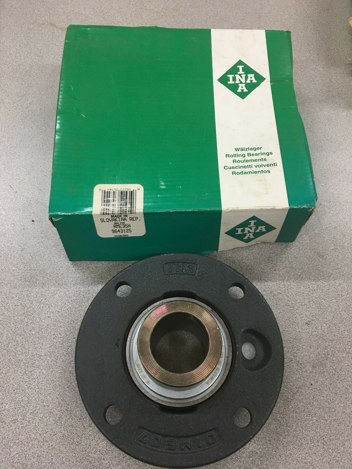 NEW IN BOX INA 4-BOLT SPHERICAL FLANGE BEARING RME35N