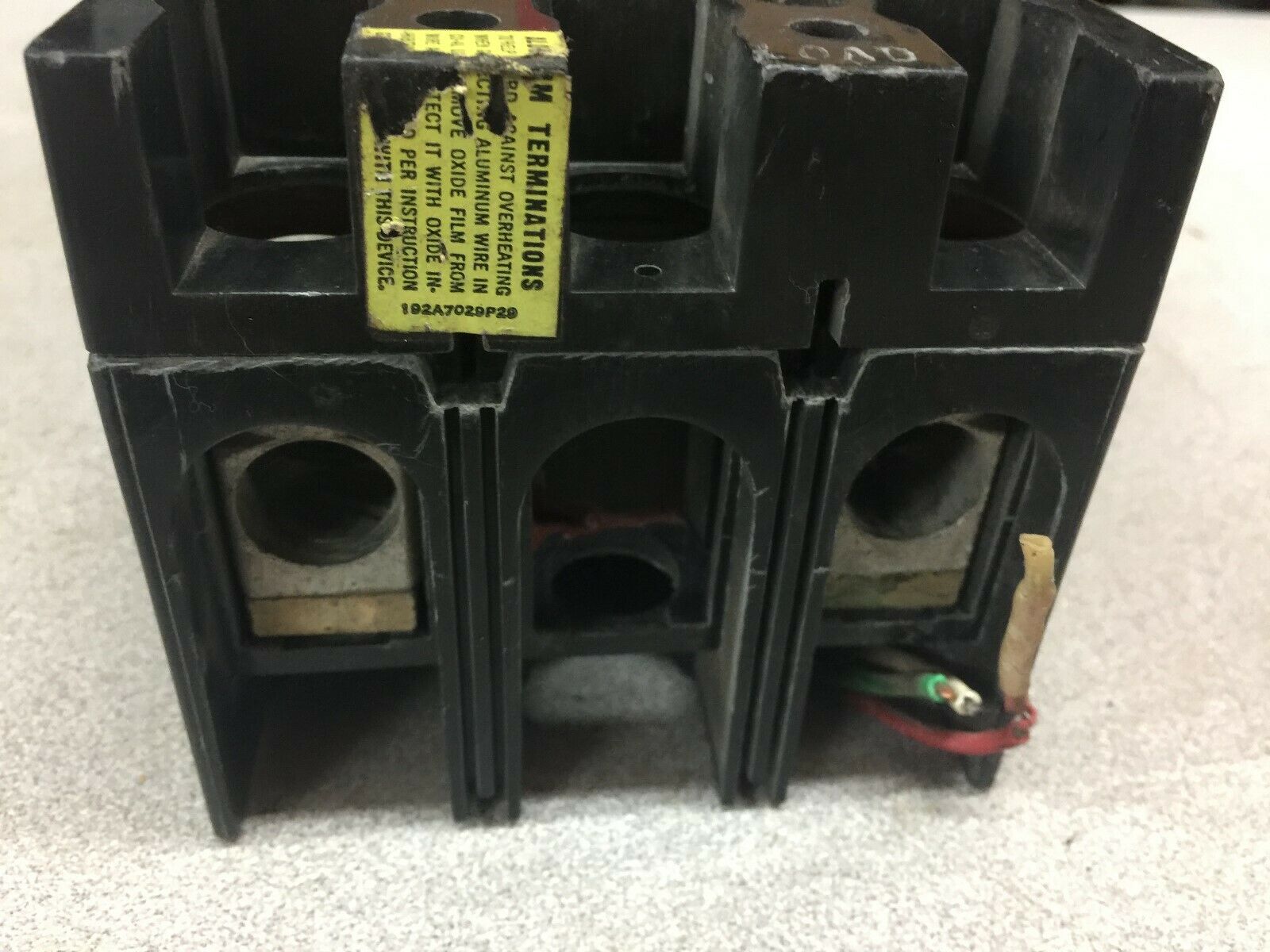 USED GE 125AMP 2POLE 600VAC 250VDC BREAKER THFK226F00